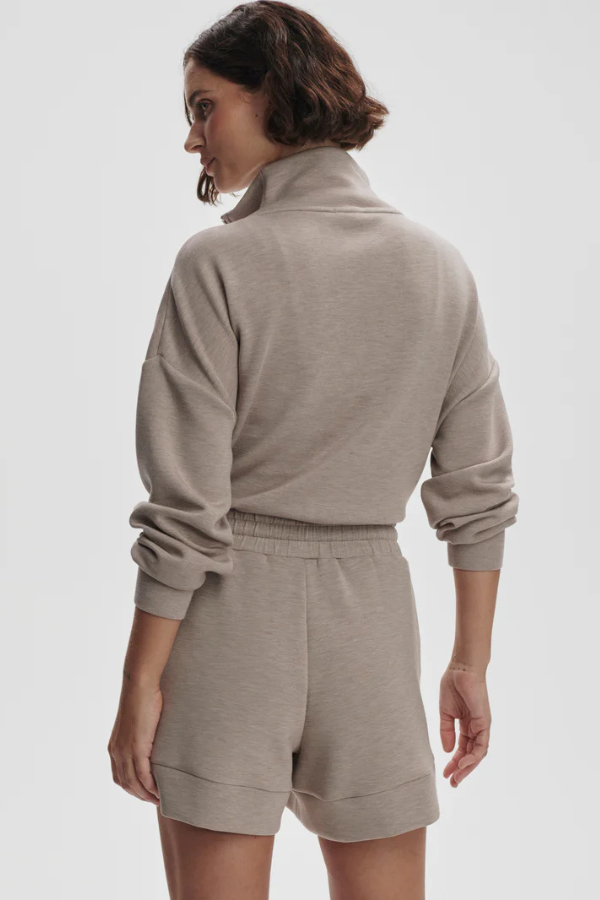 ATRIUM HIGH RISE SHORT 4.5 - TAUPE MARL