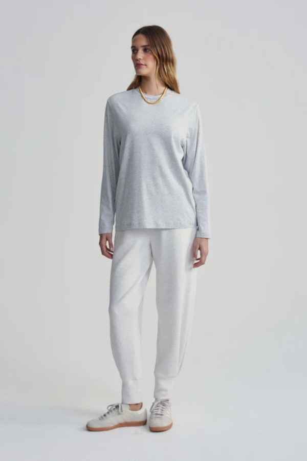 LEAH LONG SLEEVE BOYFRIEND - LIGHT GREY MARL