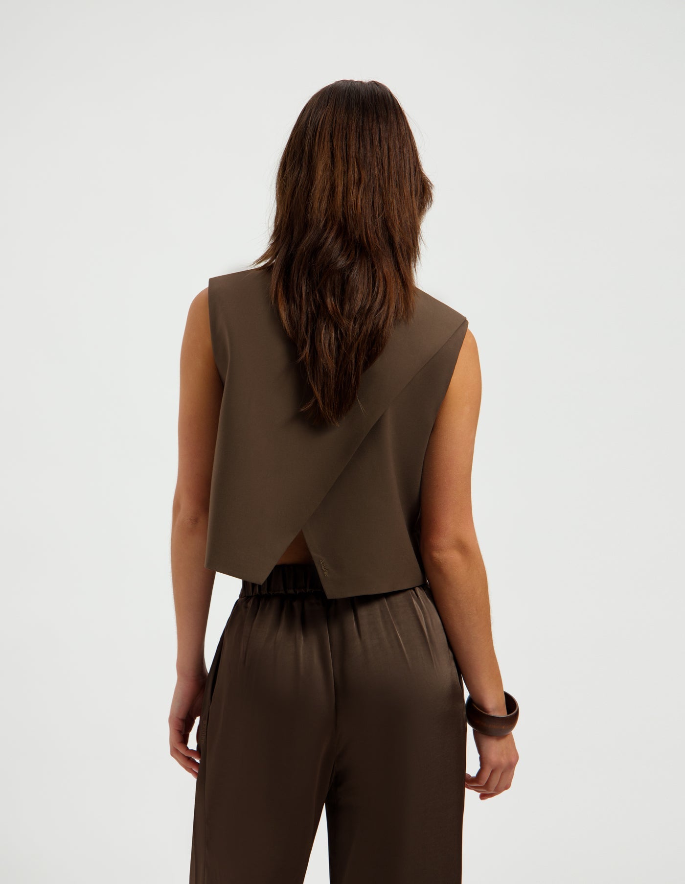GILA GILET - GANACHE