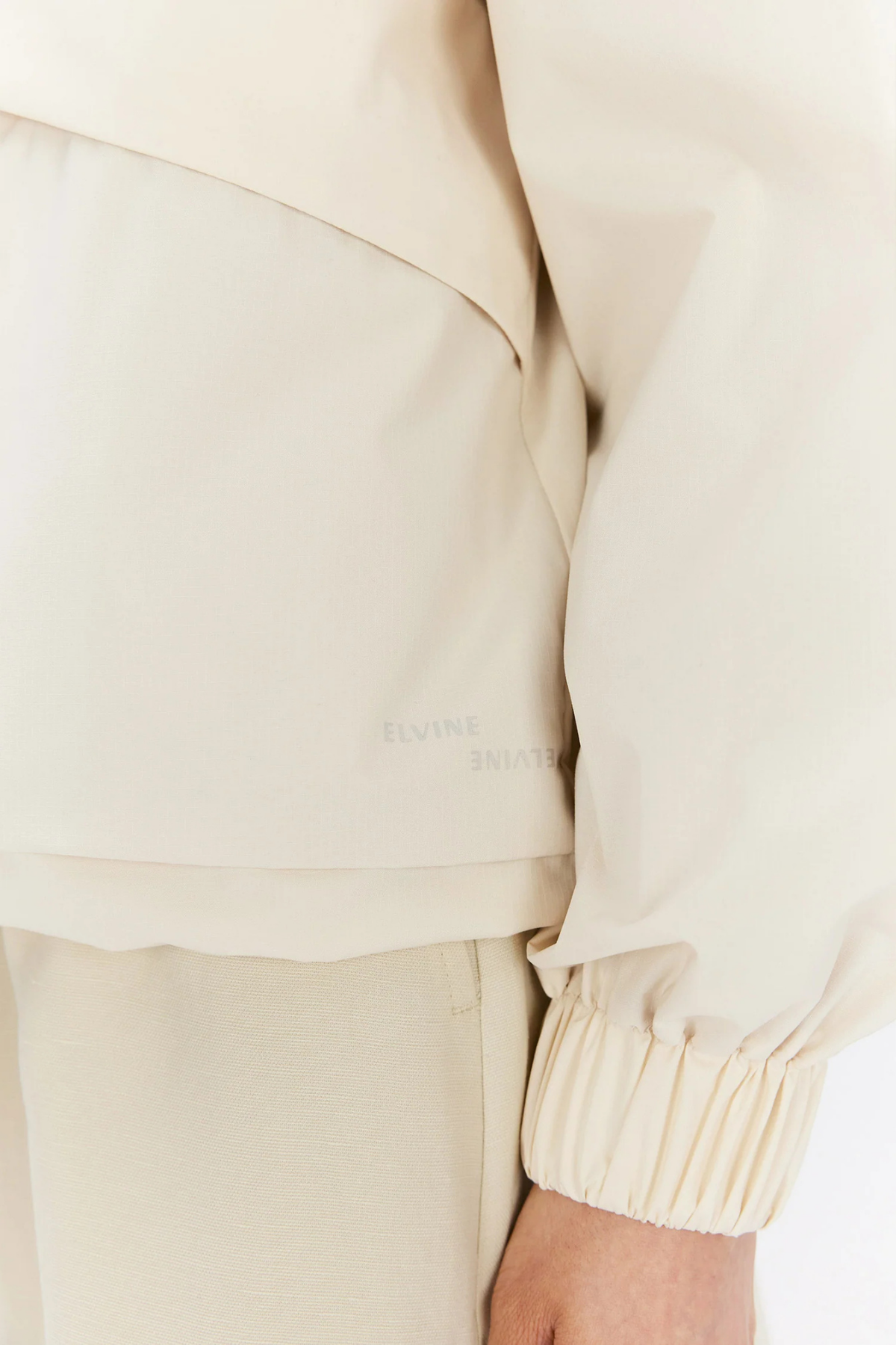 SALLIE - SOFT WHITE