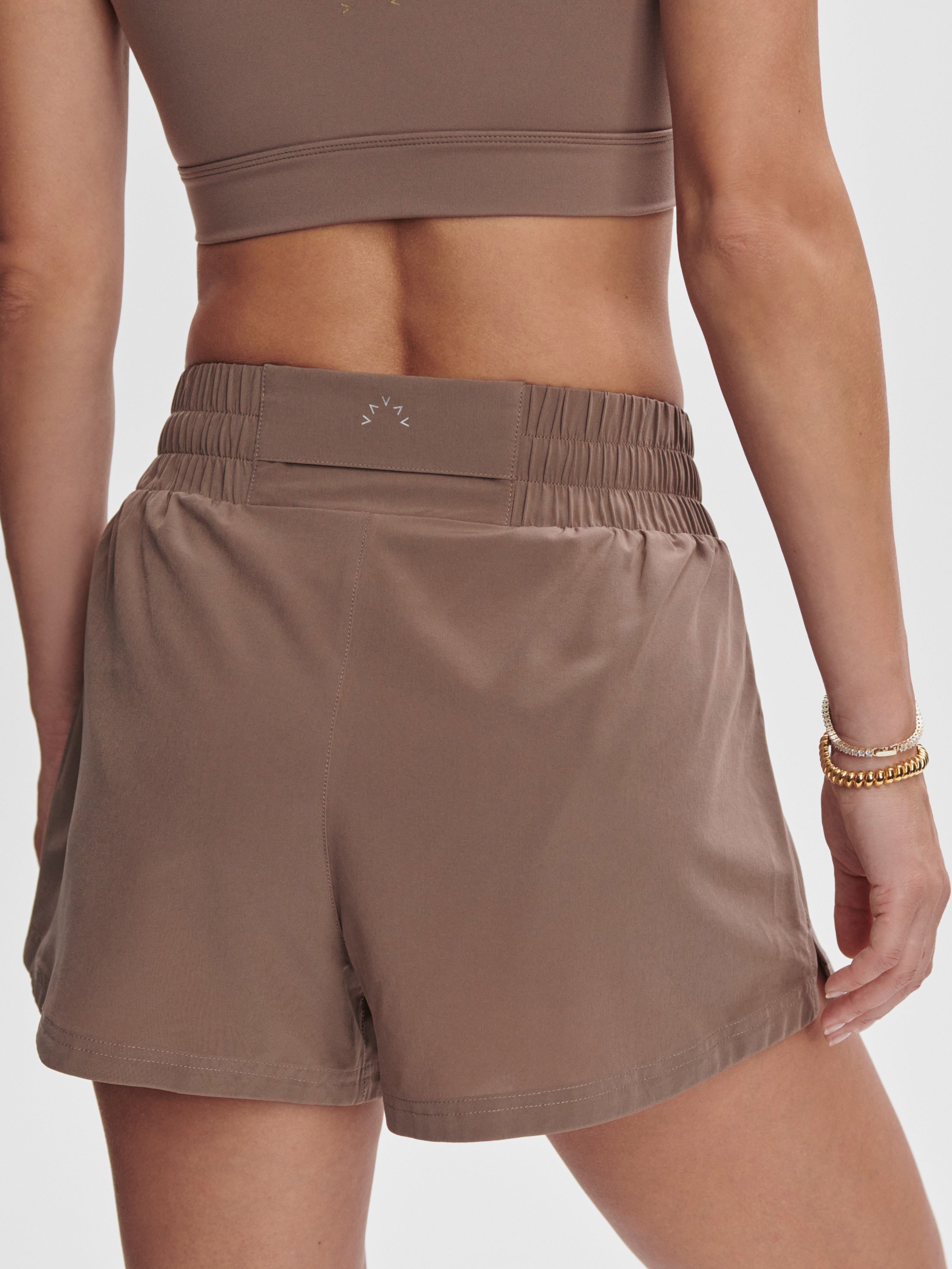 KALLIN RUNNING SHORT 1.5 - DEEP TAUPE