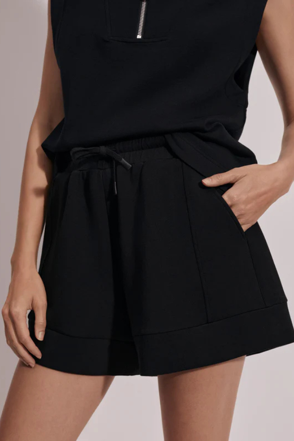 ATRIUM HIGH RISE SHORT - BLACK