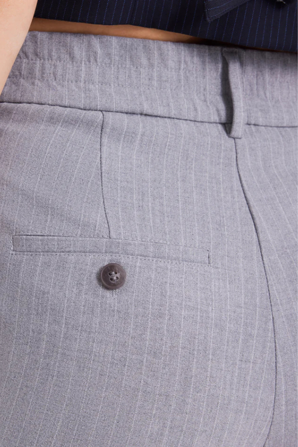 DAPHNEFV 553 - GRS LIGHT GREY PINSTRIPE - REGULAR