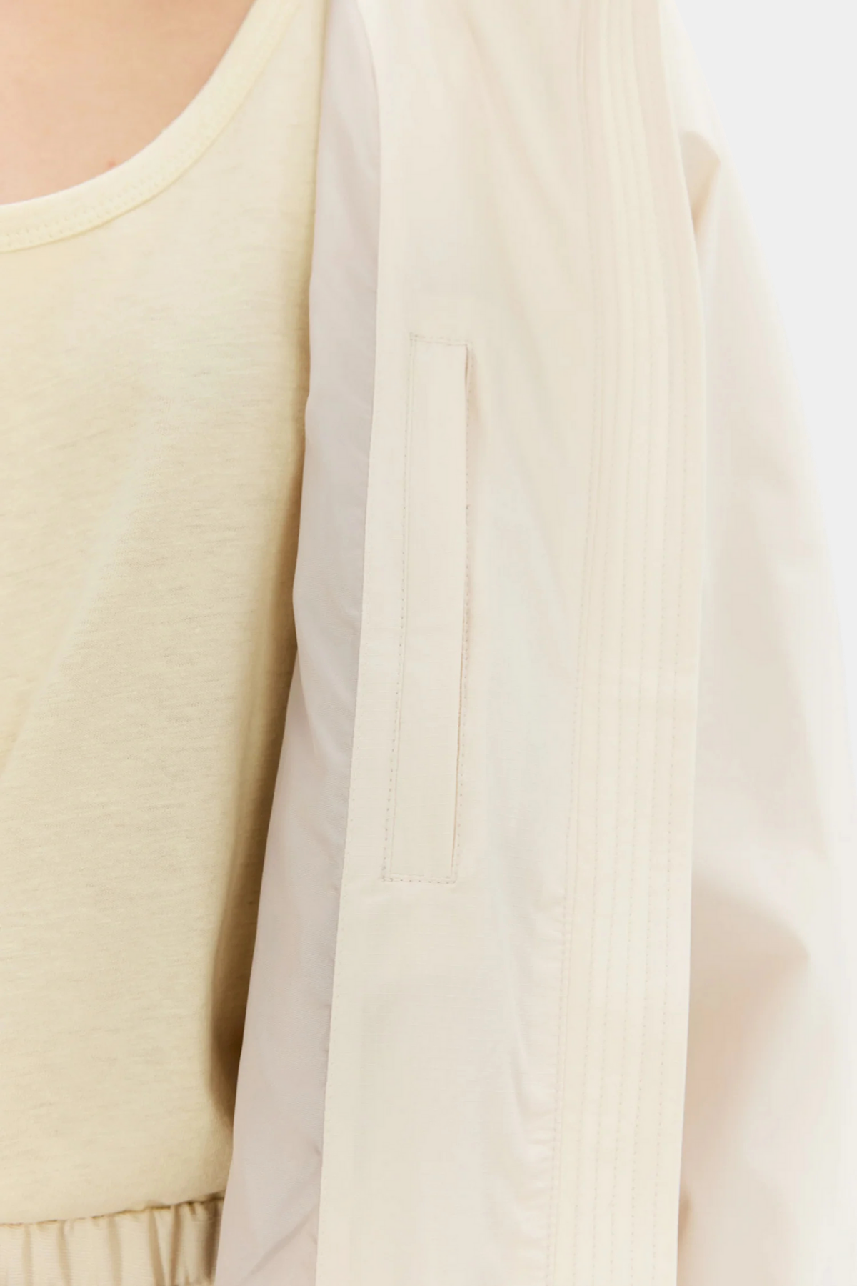 SALLIE - SOFT WHITE