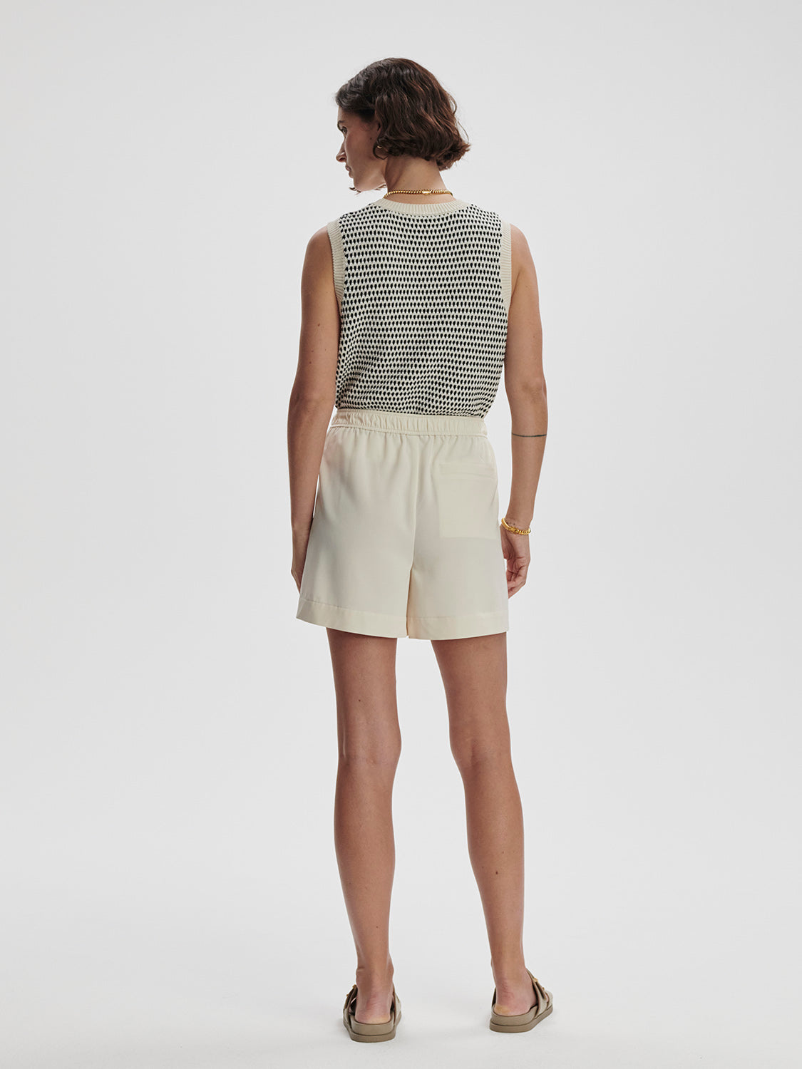 MARIYA EASY PLEAT SHORT 4.5 - BIRCH