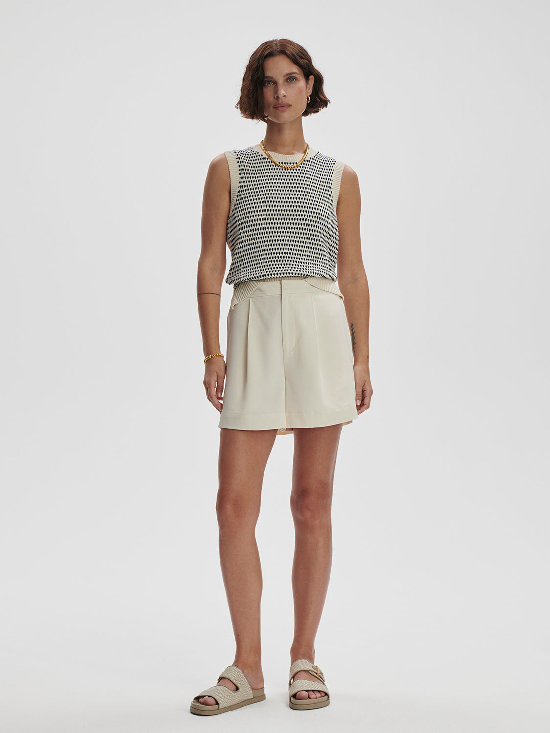 MARIYA EASY PLEAT SHORT 4.5 - BIRCH