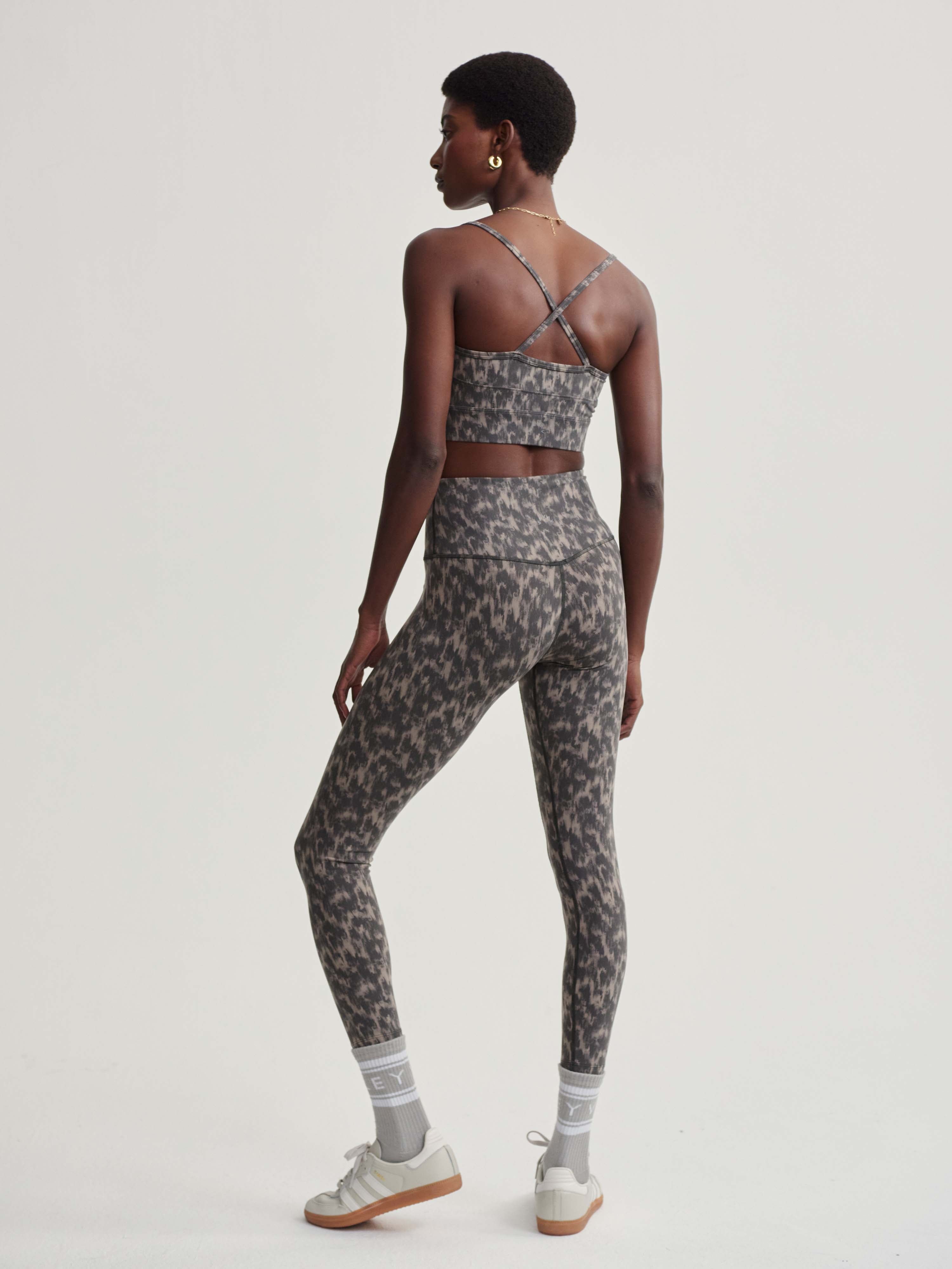 LET'S MOVE HIGH LEGGING 25 - ABSTRACT MOTION TEXTURE